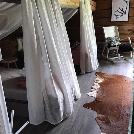 Paeivin Pirtti - Pirttikahvila Ja B&B Luosto Exterior foto